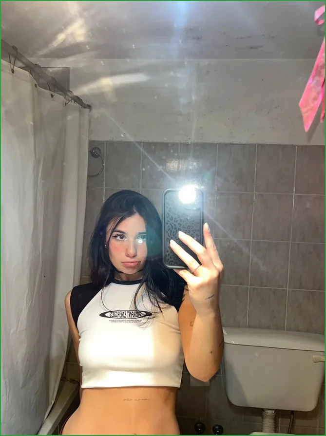Najlepsze OnlyFans Dziedzinek - Chloe