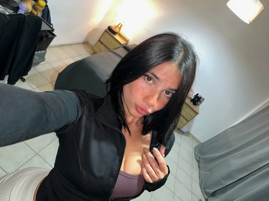 Darmowe OnlyFans Chloe - Mąkowarsko, Kujawsko-Pomorskie