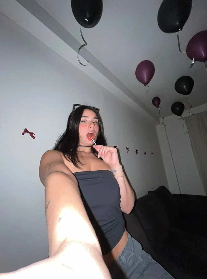 Darmowe OnlyFans Chloe - Trzebiełuch, Kujawsko-Pomorskie