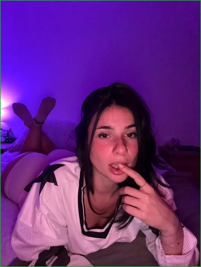 Darmowe OnlyFans Chloe - Trzebień, Kujawsko-Pomorskie