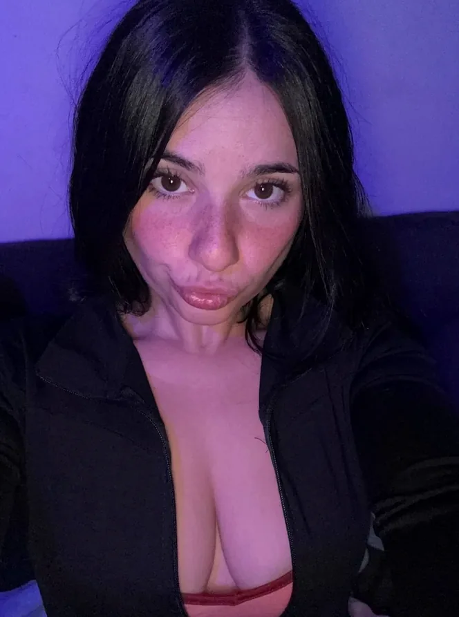 Najlepsze OnlyFans Wawer - Chloe