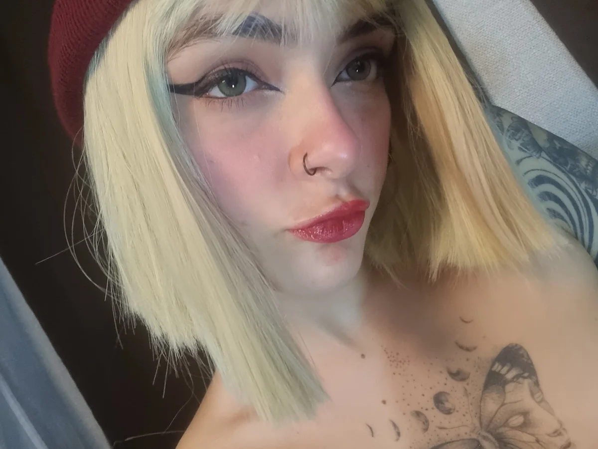 Emily best free OnlyFans preview
